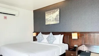 Premier Double Room — Grand Supicha City Hotel